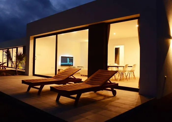 Duna Colorada 4 * לאחארס